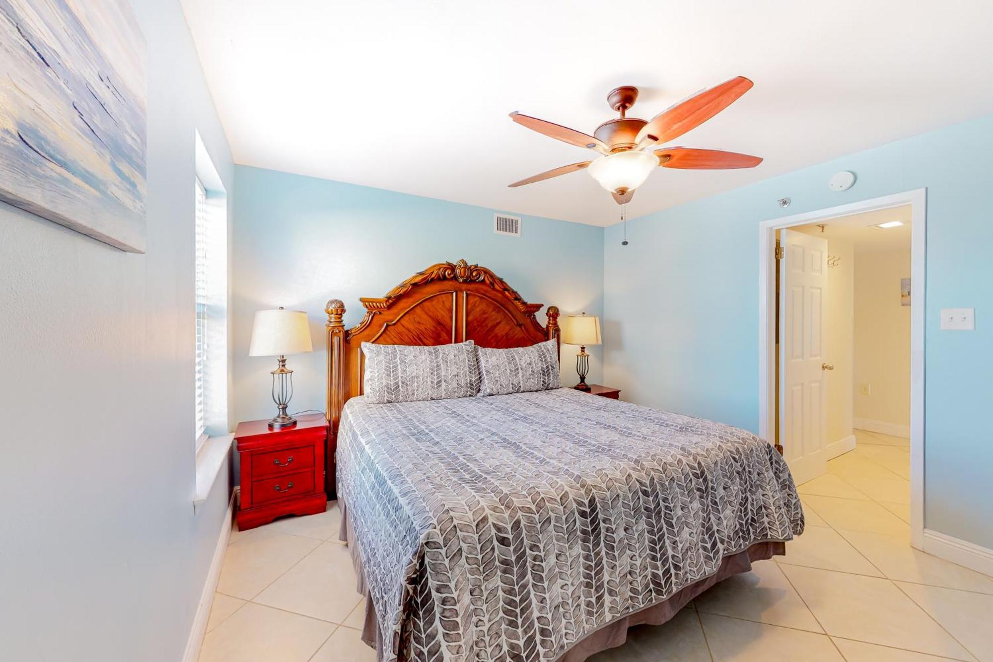 Phoenix Vacation Rentals Orange Beach Chambre photo